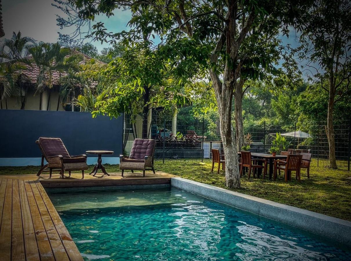 Royale Riviera Resort Private Pool Villas Pantai Cenang  Exterior foto